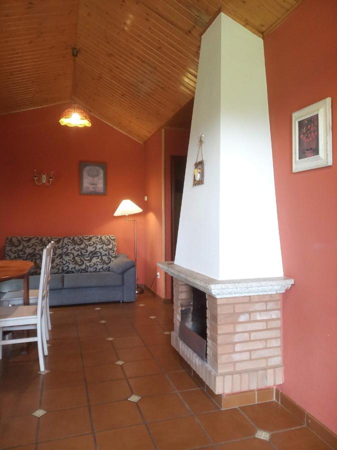 Pensjonat Casa Da Posta De Valmaior Boiro Zewnętrze zdjęcie