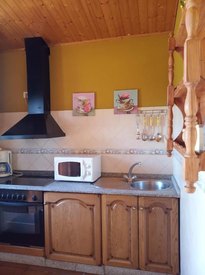 Pensjonat Casa Da Posta De Valmaior Boiro Zewnętrze zdjęcie